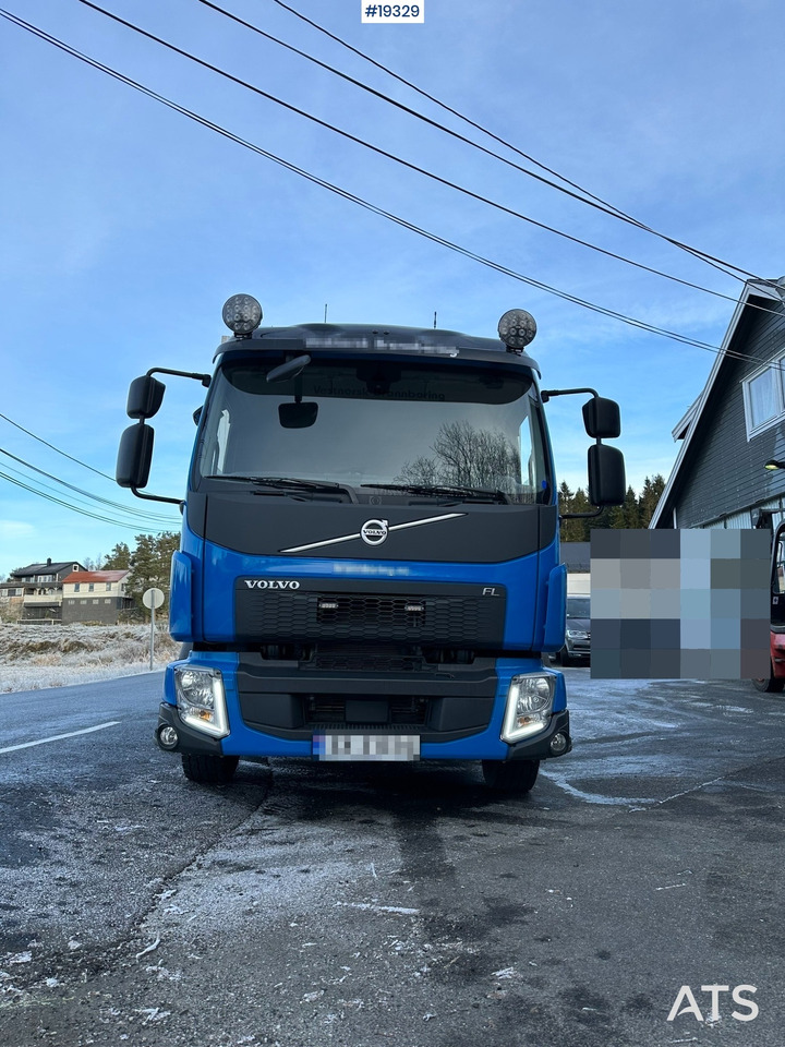 Volvo FL250 - Camião furgão: foto 5 Volvo FL250 - Camião furgão: foto 5