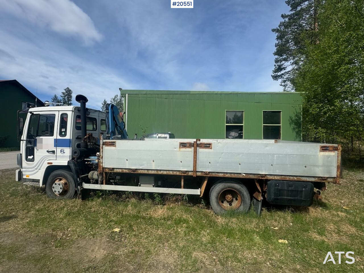 Volvo FL4 - Camião de caixa aberta/ Plataforma, Camião grua: foto 2 Volvo FL4 - Camião de caixa aberta/ Plataforma, Camião grua: foto 2