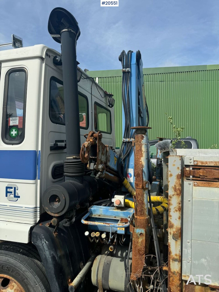 Camião de caixa aberta/ Plataforma, Camião grua Volvo FL4: foto 11