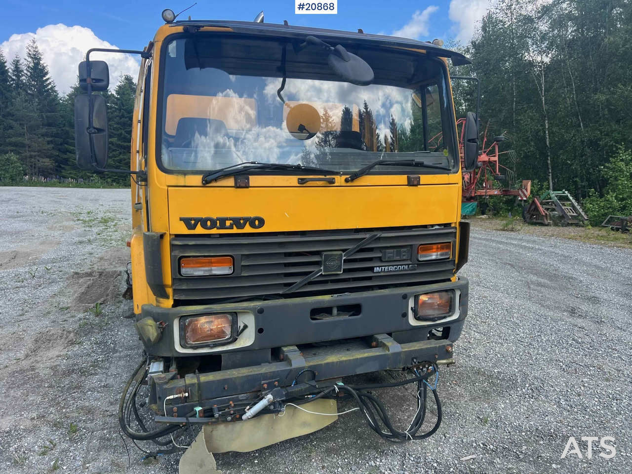 Varredora urbana Volvo FL616: foto 35