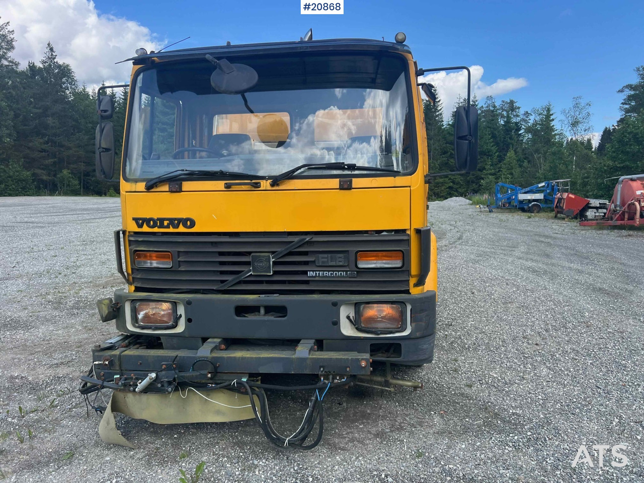 Varredora urbana Volvo FL616: foto 33