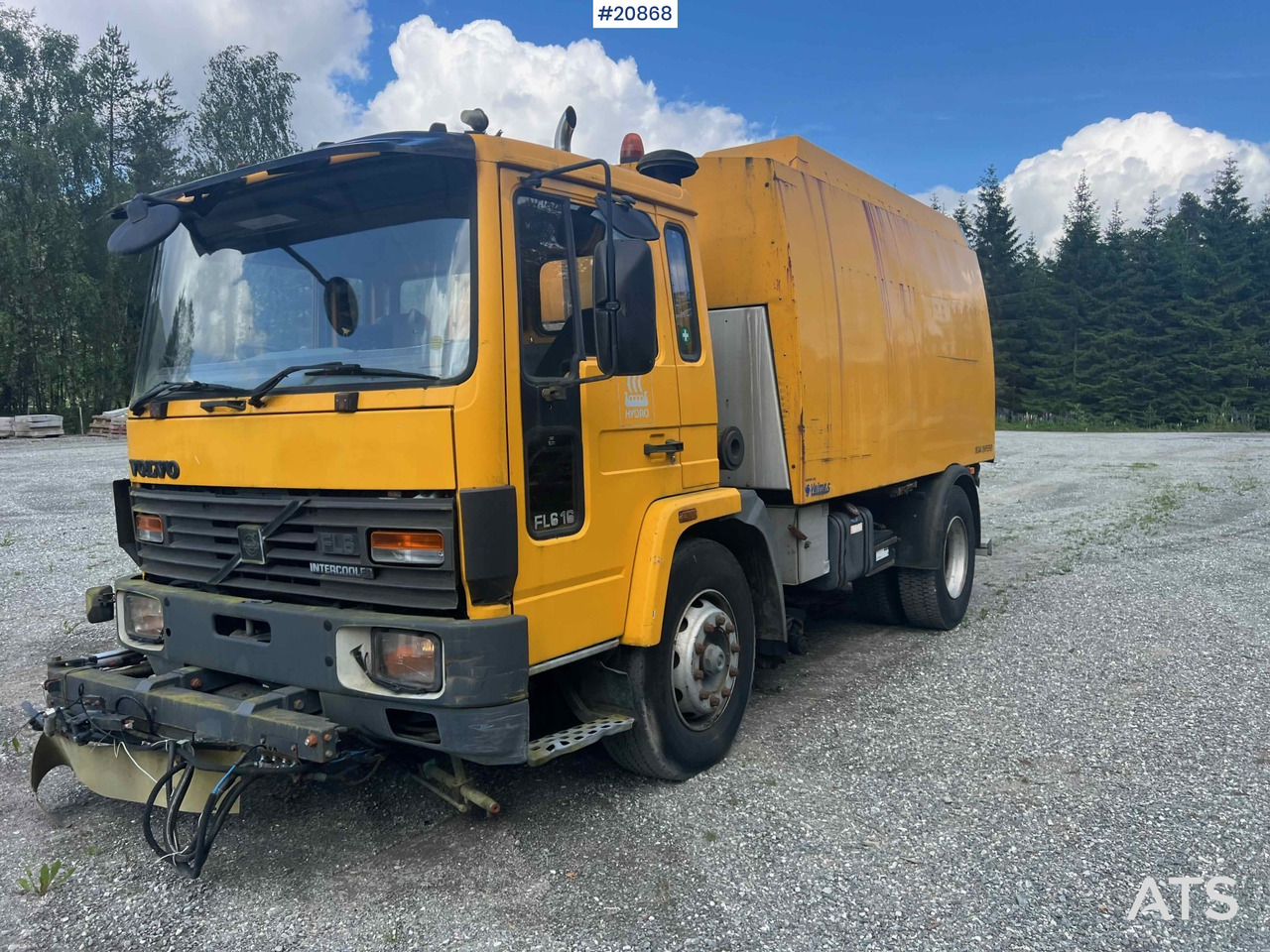 Varredora urbana Volvo FL616: foto 30