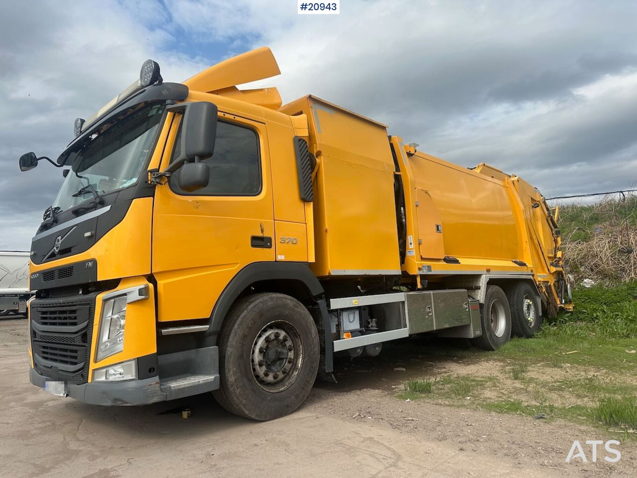 Volvo FM370 - Caminhão de lixo: foto 1 Volvo FM370 - Caminhão de lixo: foto 1