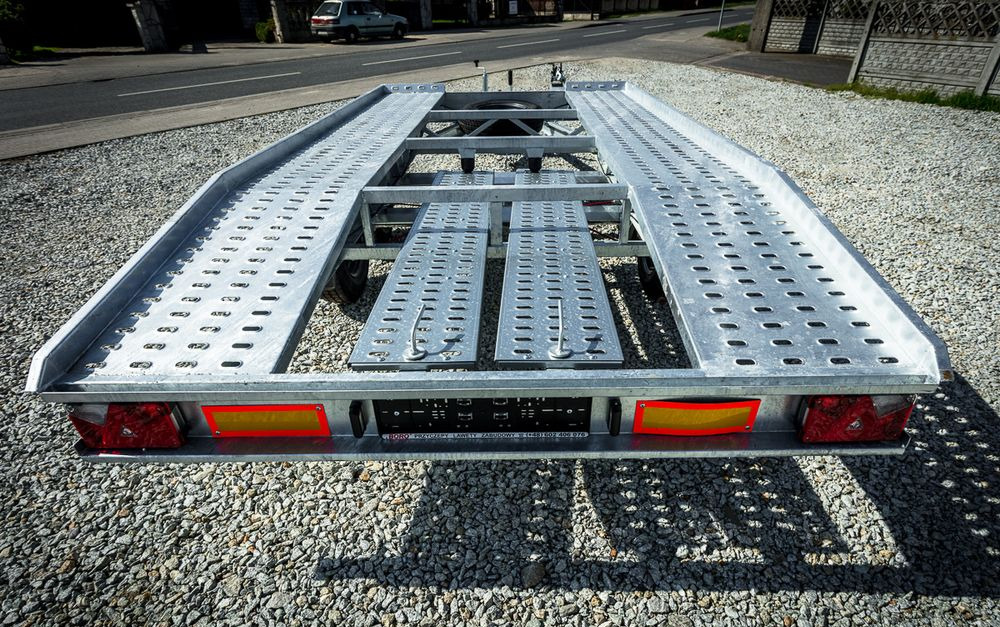 Niewiadów NOWA LAWETA Jupiter 4x2 ! - Reboque transporte de veículos: foto 4 Niewiadów NOWA LAWETA Jupiter 4x2 ! - Reboque transporte de veículos: foto 4