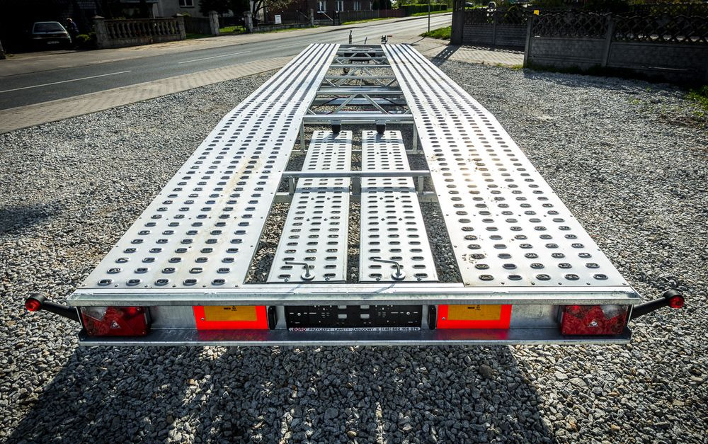 Niewiadów nowa LAWETA na 2 BUSY! 8,50M! - Reboque transporte de veículos: foto 4 Niewiadów nowa LAWETA na 2 BUSY! 8,50M! - Reboque transporte de veículos: foto 4