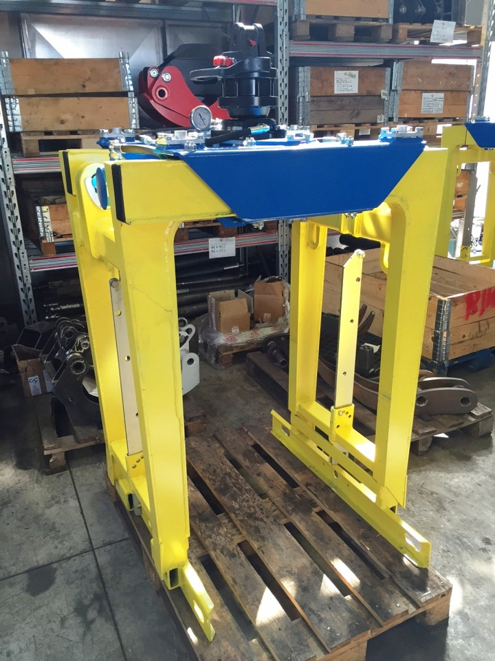 Brick stack grapple PL-3 - Grampo para Grua para camião: foto 4 Brick stack grapple PL-3 - Grampo para Grua para camião: foto 4