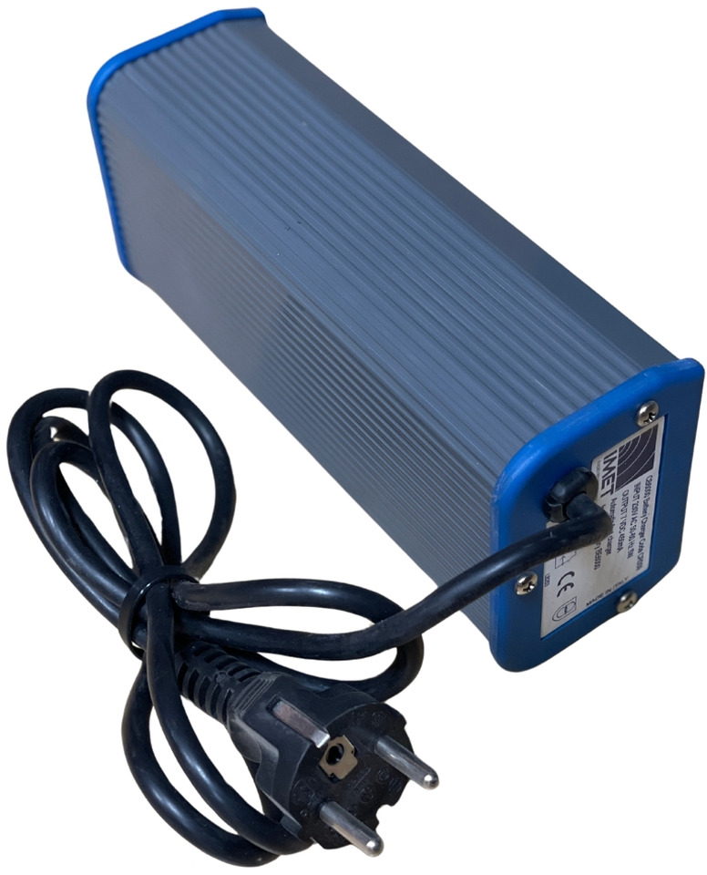 Cargador original Imet enchufe CB6000 - Sistema elétrico para Grua para camião: foto 2 Cargador original Imet enchufe CB6000 - Sistema elétrico para Grua para camião: foto 2