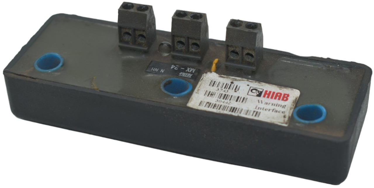 Electronic box HIAB 3622975 3622975 - Peça de reposição para Grua para camião: foto 4 Electronic box HIAB 3622975 3622975 - Peça de reposição para Grua para camião: foto 4