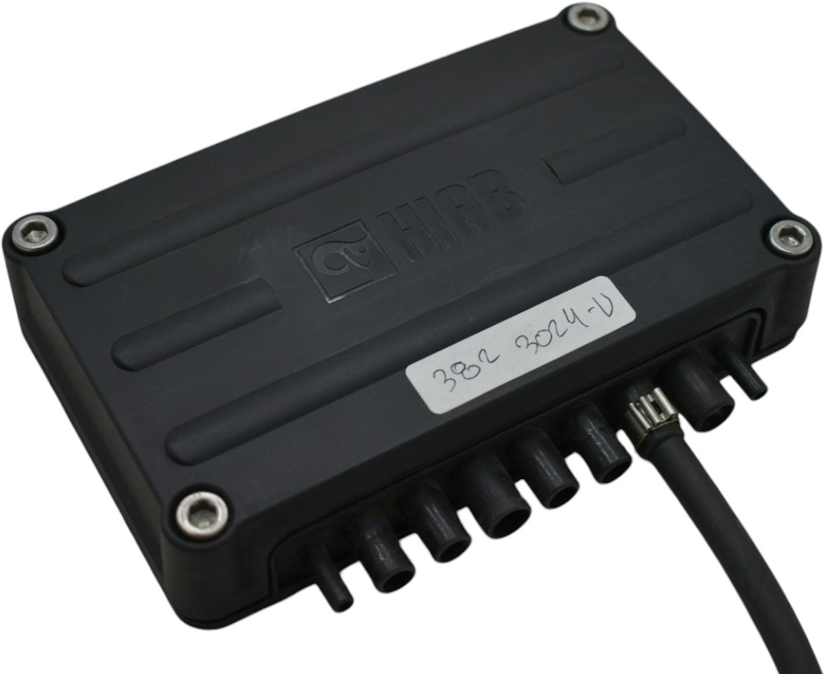 TWI Electronic Box 3823024-U - Peça de reposição para Grua para camião: foto 5 TWI Electronic Box 3823024-U - Peça de reposição para Grua para camião: foto 5