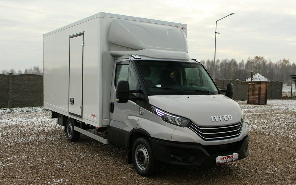 Carrinha de contentor Iveco Daily: foto 1