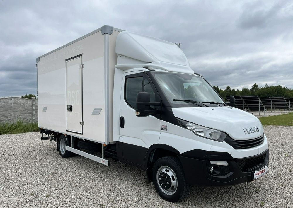 Iveco Daily - Carrinha de contentor: foto 1 Iveco Daily - Carrinha de contentor: foto 1