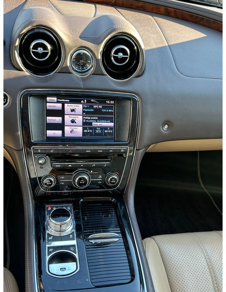 Sedan Jaguar XJ 3.0 V6D 275 PK /AUTOM / PANO DAK / VOL LEDER / MERIDAN / EXPORT PRICE: foto 7