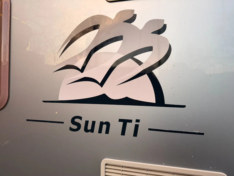 Renault KED Halfintregaal SUN TI - Autocaravana perfilada: foto 4 Renault KED Halfintregaal SUN TI - Autocaravana perfilada: foto 4