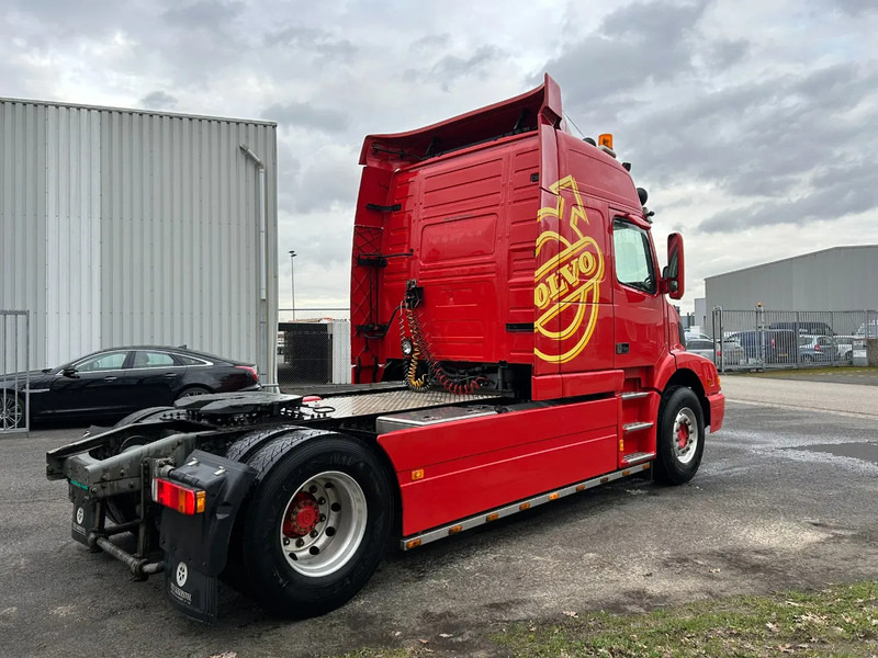 Volvo NH 12.460 4X2 460PK Globetrotter/ Manuel Gearbox / NL Truck - Tractor: foto 4 Volvo NH 12.460 4X2 460PK Globetrotter/ Manuel Gearbox / NL Truck - Tractor: foto 4