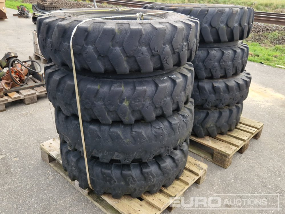 10.00-20 Tyres with Rims - Pneu: foto 2 10.00-20 Tyres with Rims - Pneu: foto 2