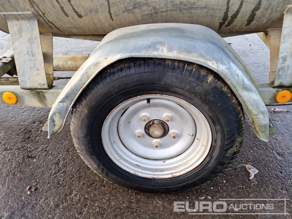 1000 Litre Tank On Trailer - Depósito de armazenamento: foto 5 1000 Litre Tank On Trailer - Depósito de armazenamento: foto 5