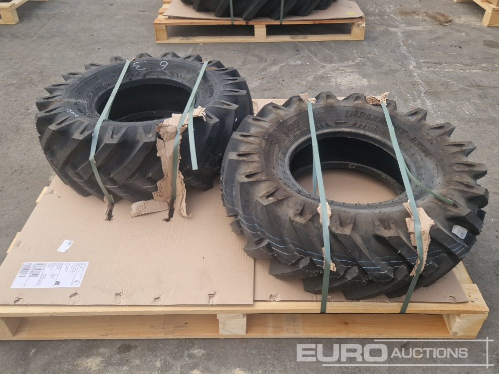 11.5/80-15.3 Tyres (2 of) - Pneu: foto 1 11.5/80-15.3 Tyres (2 of) - Pneu: foto 1
