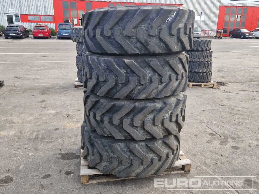 15.5/80/24 Tyres (4 of) - Pneu: foto 2 15.5/80/24 Tyres (4 of) - Pneu: foto 2