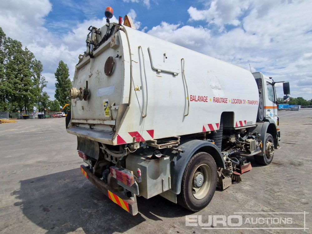 2002 Mercedes Axor 1829 - Varredora urbana: foto 5 2002 Mercedes Axor 1829 - Varredora urbana: foto 5
