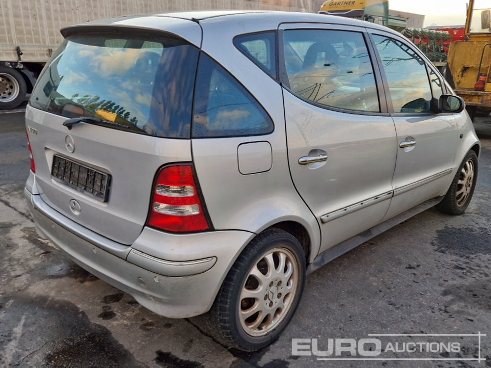 2003 Mercedes Benz A190 - Automóvel: foto 5 2003 Mercedes Benz A190 - Automóvel: foto 5