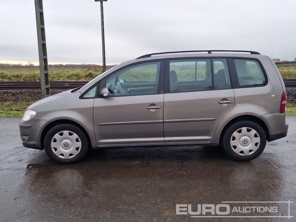 2008 Volkswagen Touran - Automóvel: foto 2 2008 Volkswagen Touran - Automóvel: foto 2