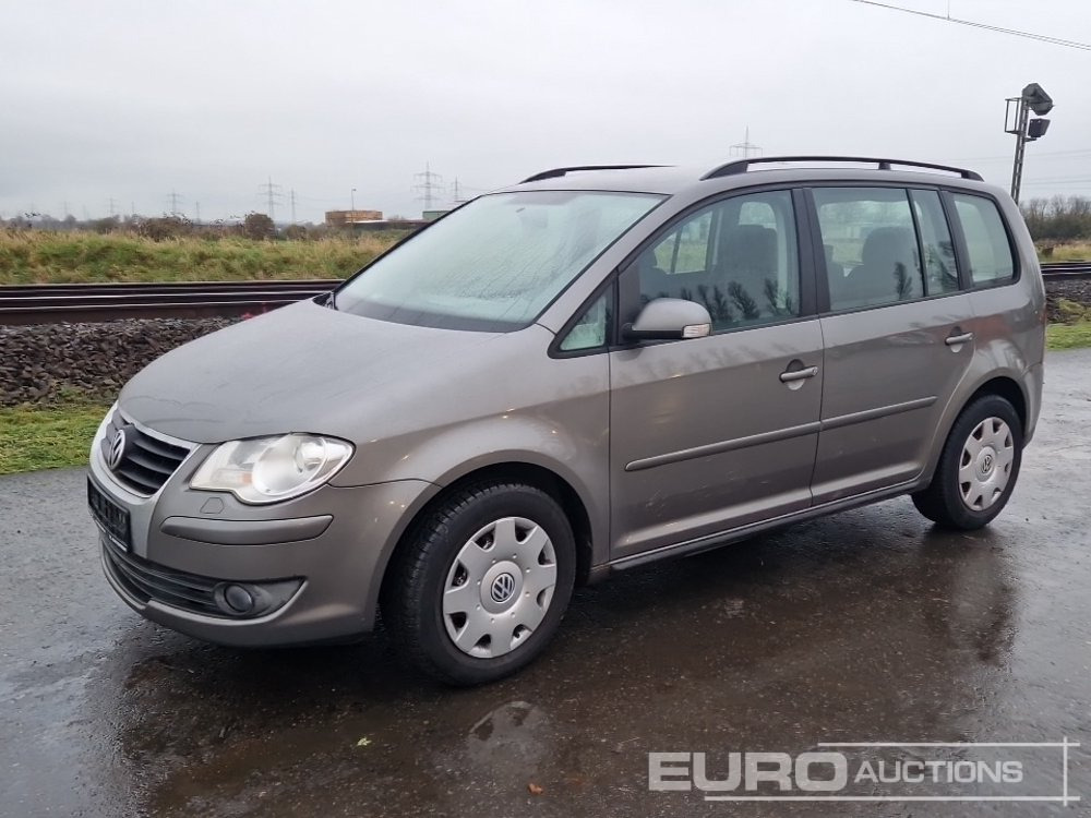 2008 Volkswagen Touran - Automóvel: foto 1 2008 Volkswagen Touran - Automóvel: foto 1
