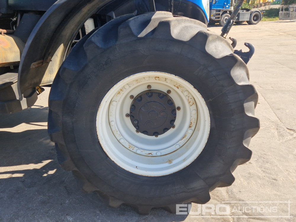 Trator 2009 New Holland T7060: foto 8