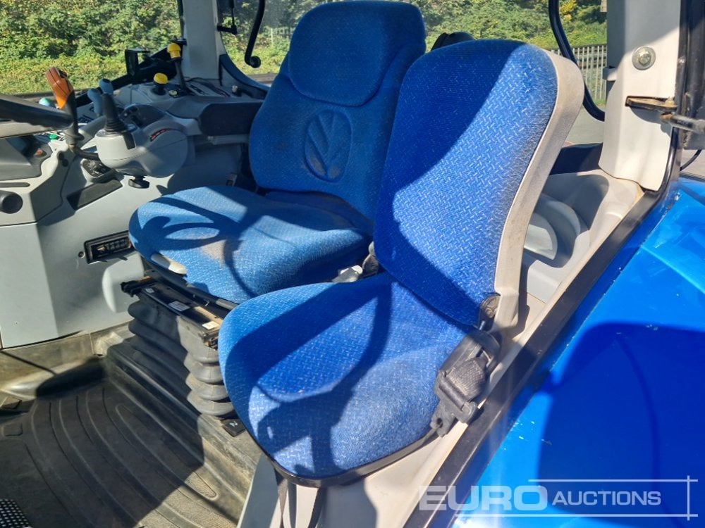 Trator 2009 New Holland T7060: foto 26