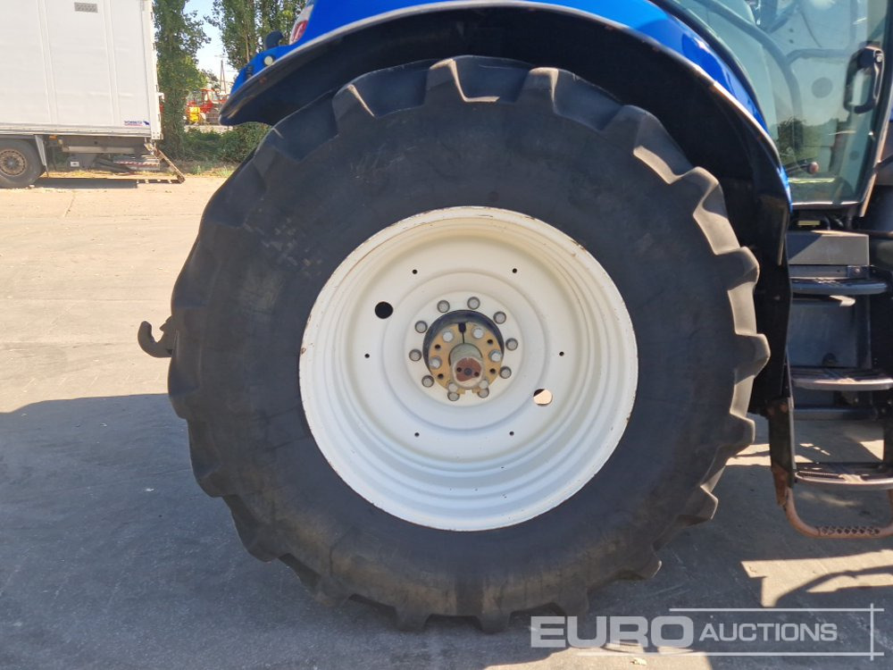 Trator 2009 New Holland T7060: foto 11