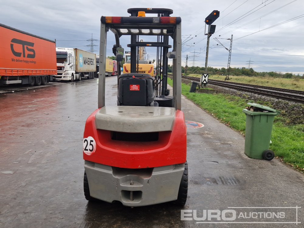 2011 Toyota D52-8FD30 - Empilhador: foto 4 2011 Toyota D52-8FD30 - Empilhador: foto 4