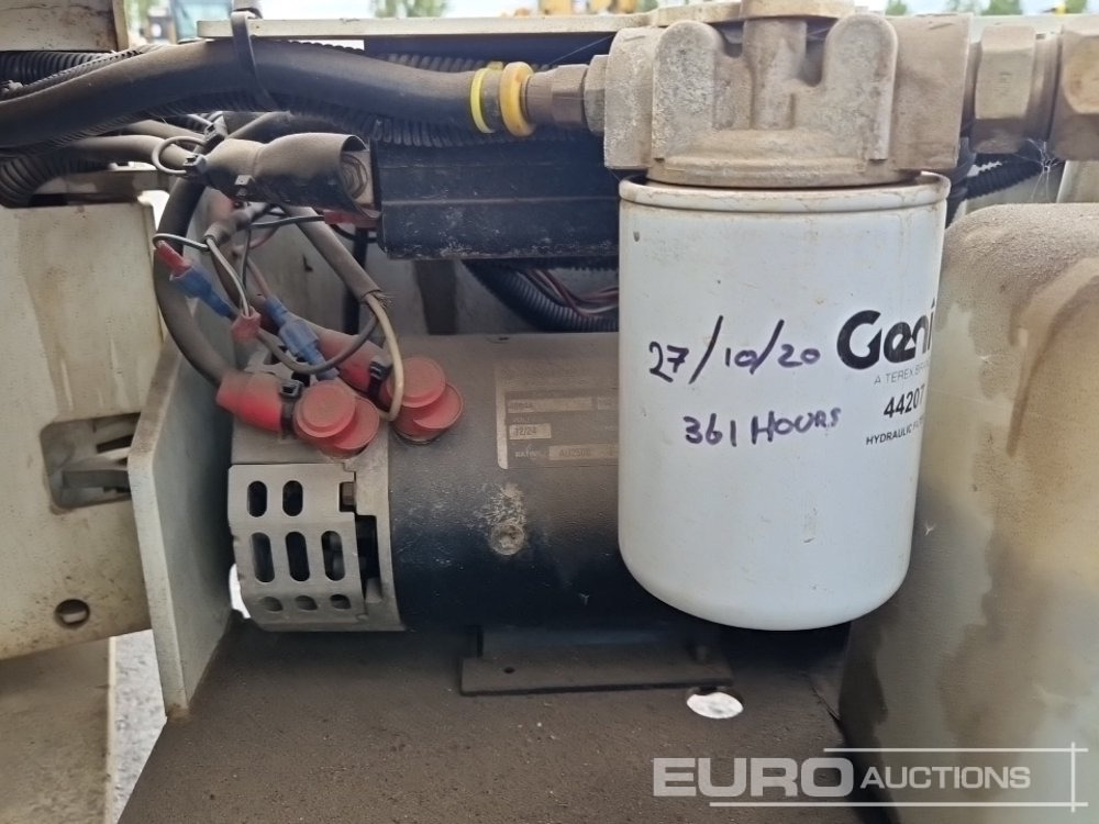 Plataforma aérea 2013 Genie GS3232: foto 20 Plataforma aérea 2013 Genie GS3232: foto 20