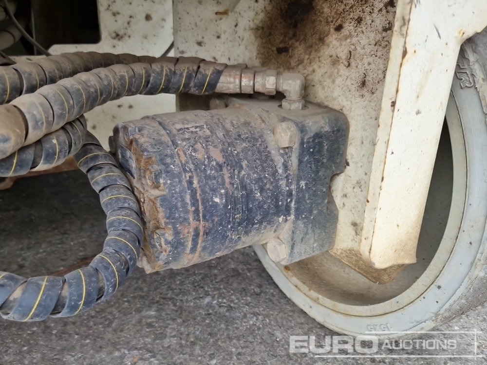 Plataforma aérea 2013 Genie GS3232: foto 12 Plataforma aérea 2013 Genie GS3232: foto 12