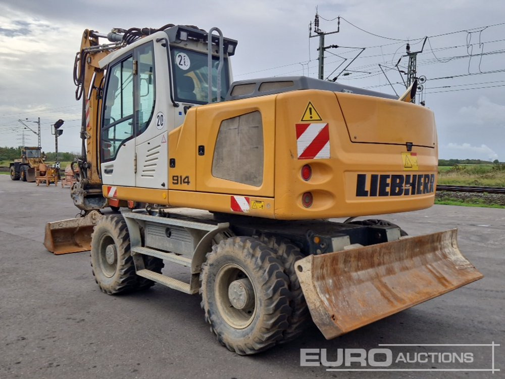 2013 Liebherr A914 - Escavadeira de rodas: foto 3 2013 Liebherr A914 - Escavadeira de rodas: foto 3