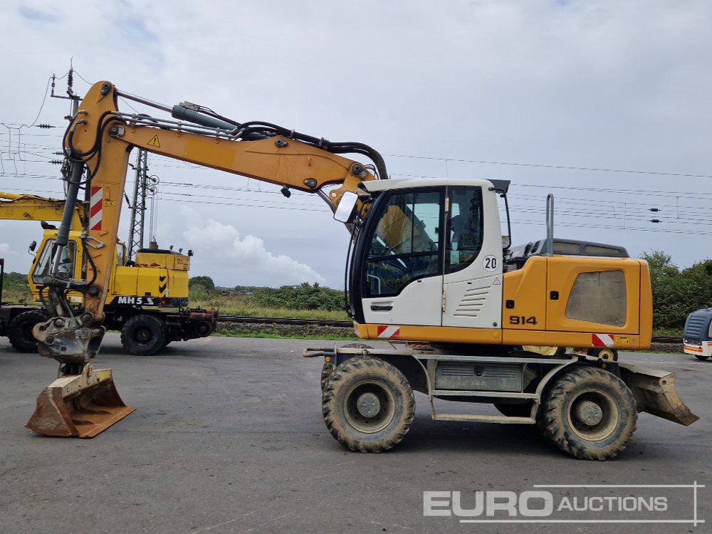 2013 Liebherr A914 - Escavadeira de rodas: foto 2 2013 Liebherr A914 - Escavadeira de rodas: foto 2