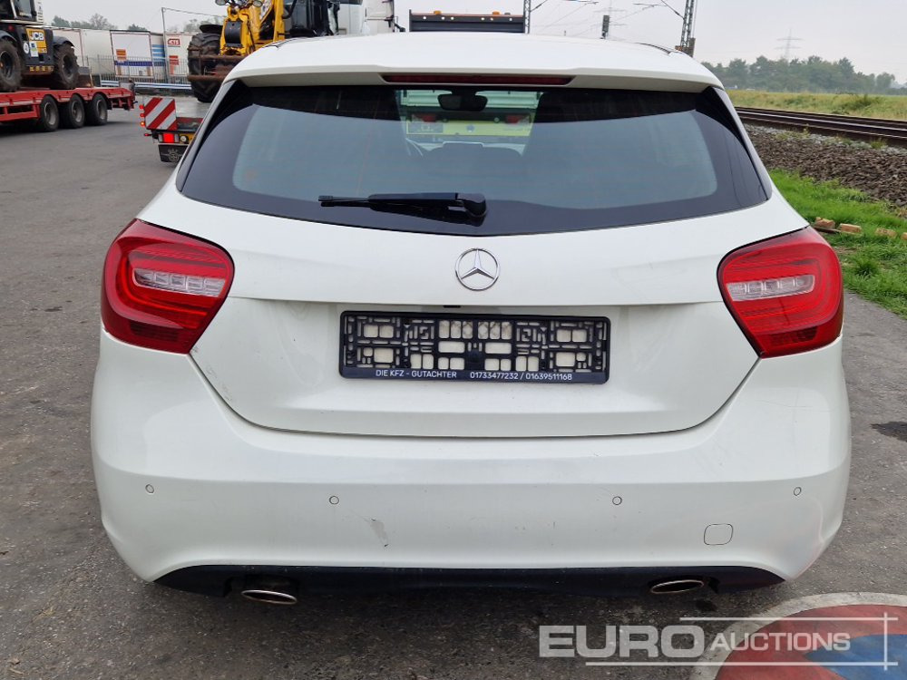 2013 Mercedes Benz A180 - Automóvel: foto 4 2013 Mercedes Benz A180 - Automóvel: foto 4
