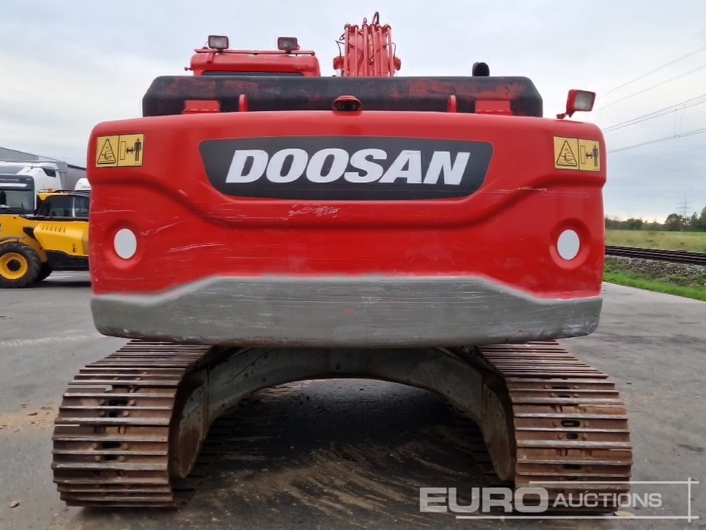 2014 Doosan DX235NLC-5 - Escavadora de rastos: foto 4 2014 Doosan DX235NLC-5 - Escavadora de rastos: foto 4