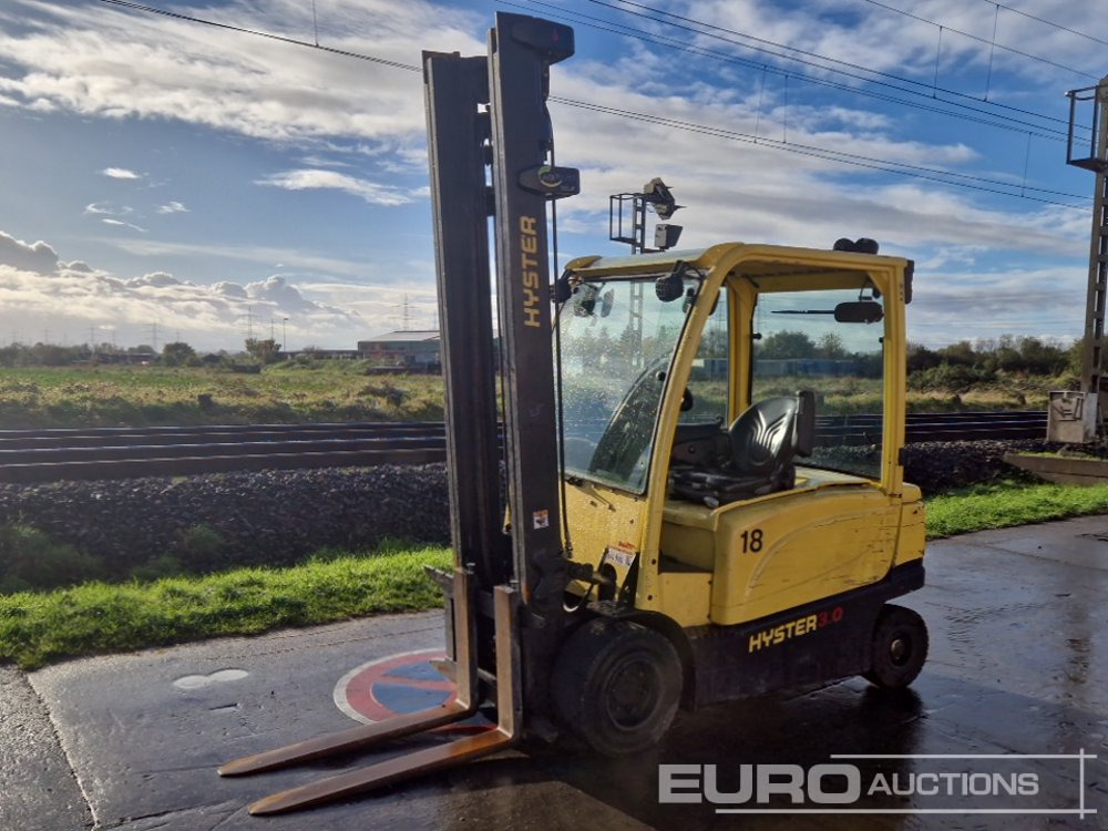2016 Hyster J3.0XN 3 Ton Electric Forklift, 2 Stage Mast, Forks, - Empilhador elétrico: foto 1 2016 Hyster J3.0XN 3 Ton Electric Forklift, 2 Stage Mast, Forks, - Empilhador elétrico: foto 1