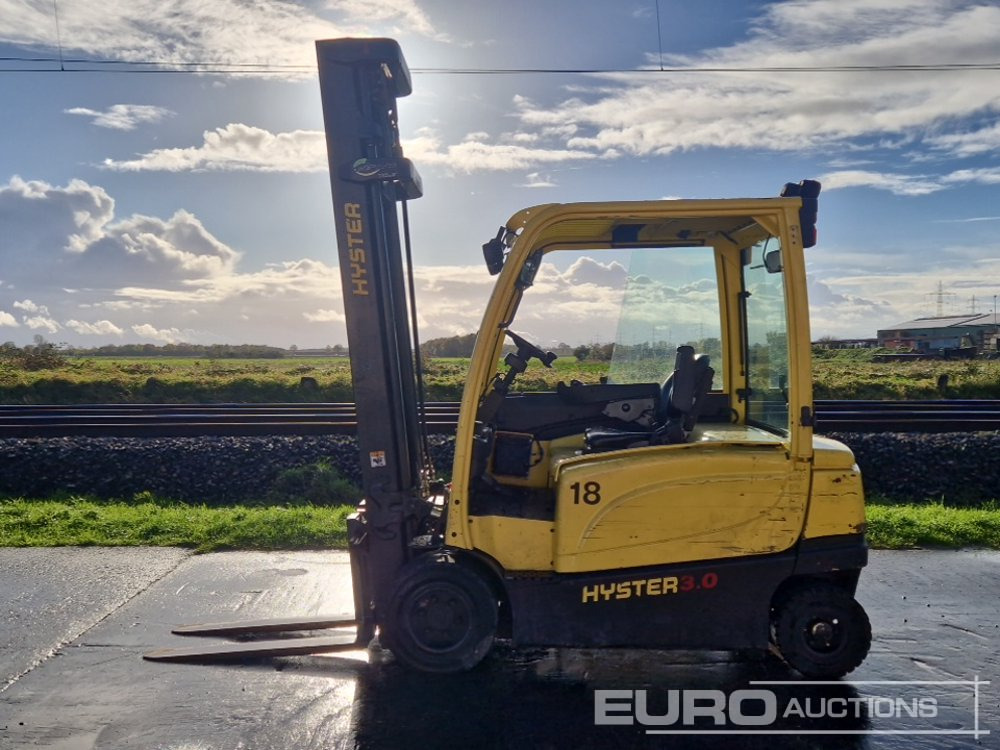 2016 Hyster J3.0XN 3 Ton Electric Forklift, 2 Stage Mast, Forks, - Empilhador elétrico: foto 2 2016 Hyster J3.0XN 3 Ton Electric Forklift, 2 Stage Mast, Forks, - Empilhador elétrico: foto 2