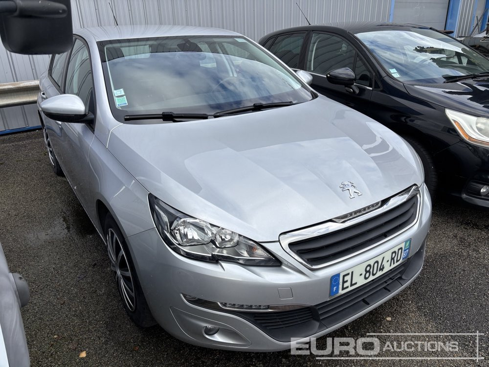 2017 Peugeot 308 HB - Automóvel: foto 4 2017 Peugeot 308 HB - Automóvel: foto 4
