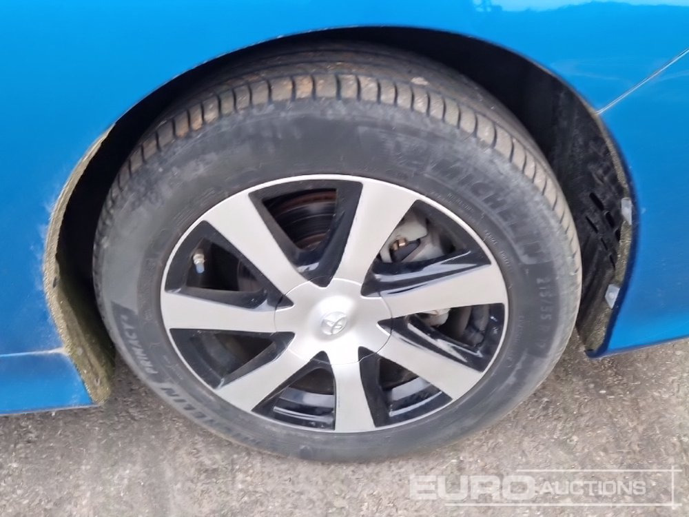 Automóvel 2017 Toyota Mirai Fuel Cell, Hydrogen Hybrid, Automatic (German Reg. Docs. Available): foto 9