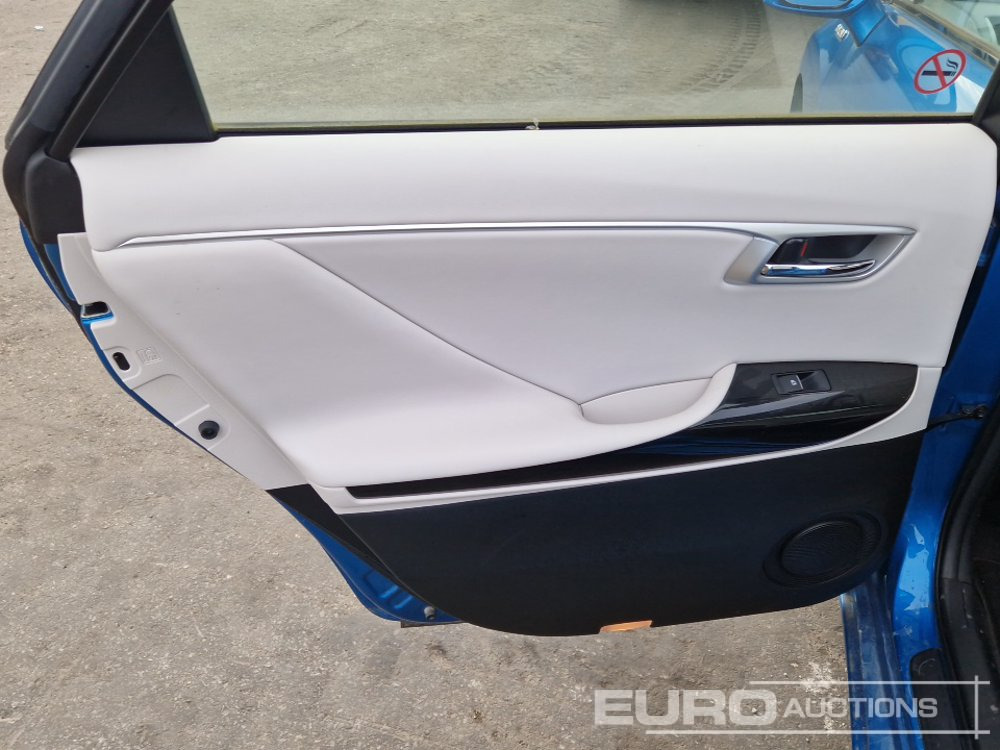 Automóvel 2017 Toyota Mirai Fuel Cell, Hydrogen Hybrid, Automatic (German Reg. Docs. Available): foto 23