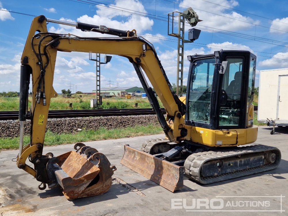 2019 CAT 305.5E2 - Mini escavadeira: foto 1 2019 CAT 305.5E2 - Mini escavadeira: foto 1