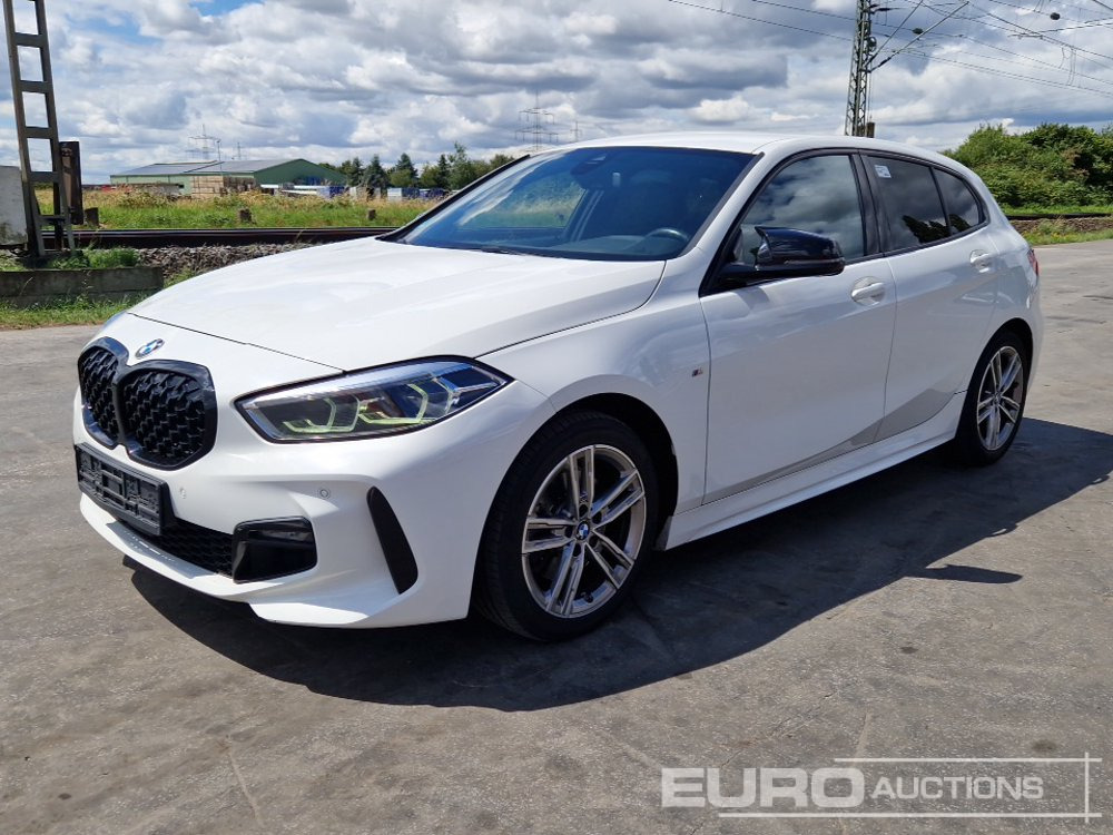 2020 BMW 118 - Automóvel: foto 1 2020 BMW 118 - Automóvel: foto 1