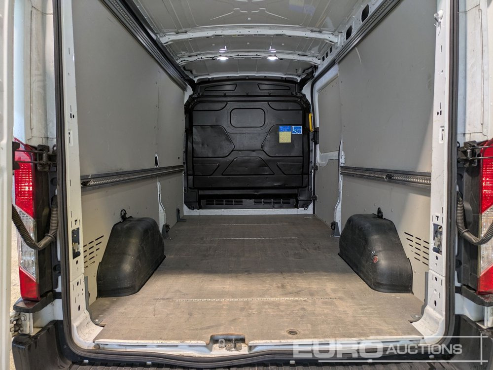 2022 Ford Transit - Furgão: foto 5 2022 Ford Transit - Furgão: foto 5