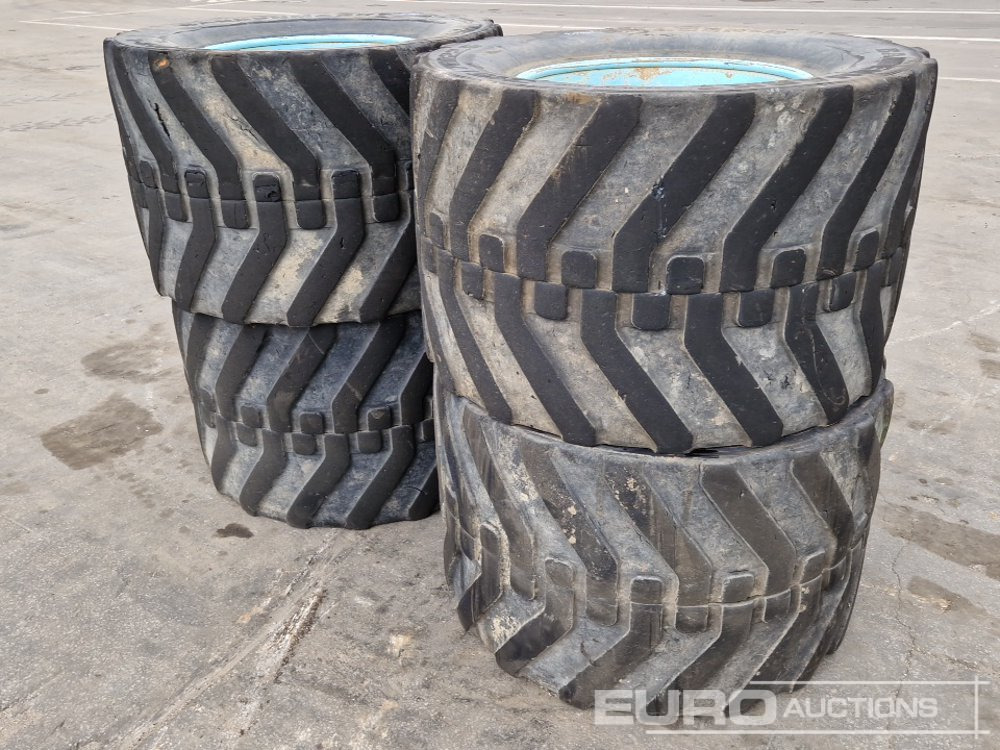 315/70R22.5 Tyres on Rims to suit CAT 318 - Pneu: foto 4 315/70R22.5 Tyres on Rims to suit CAT 318 - Pneu: foto 4