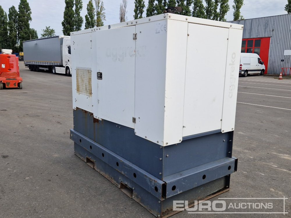 Aggreko Static Generator, John Deere Engine - Gerador elétrico: foto 4 Aggreko Static Generator, John Deere Engine - Gerador elétrico: foto 4
