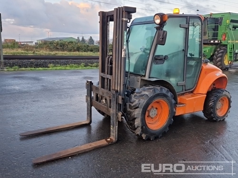 Ausa C250H - Empilhador todo-o-terreno: foto 1 Ausa C250H - Empilhador todo-o-terreno: foto 1