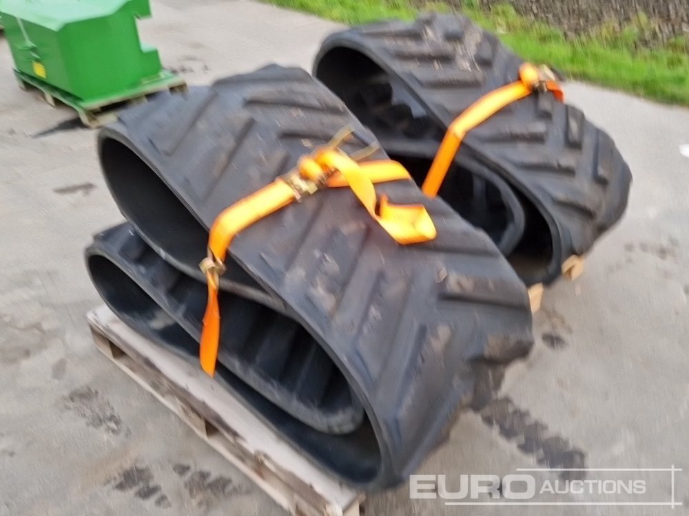 Camso 24" Rubber Tracks (2 of) 1 pair of Camso Rubber Tracks in size 24" to suit John Deere 8RX Tractors - Rasto para Máquina de construção: foto 4 Camso 24" Rubber Tracks (2 of) 1 pair of Camso Rubber Tracks in size 24" to suit John Deere 8RX Tractors - Rasto para Máquina de construção: foto 4