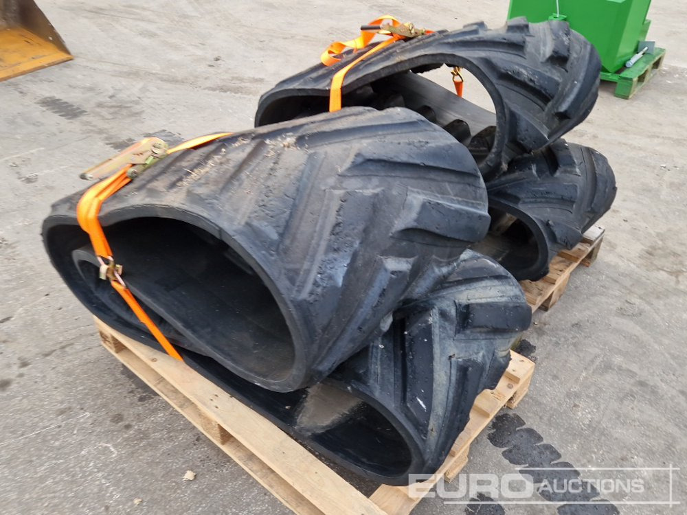 Camso 24" Rubber Tracks (2 of) 1 pair of Camso Rubber Tracks in size 24" to suit John Deere 8RX Tractors - Rasto para Máquina de construção: foto 2 Camso 24" Rubber Tracks (2 of) 1 pair of Camso Rubber Tracks in size 24" to suit John Deere 8RX Tractors - Rasto para Máquina de construção: foto 2