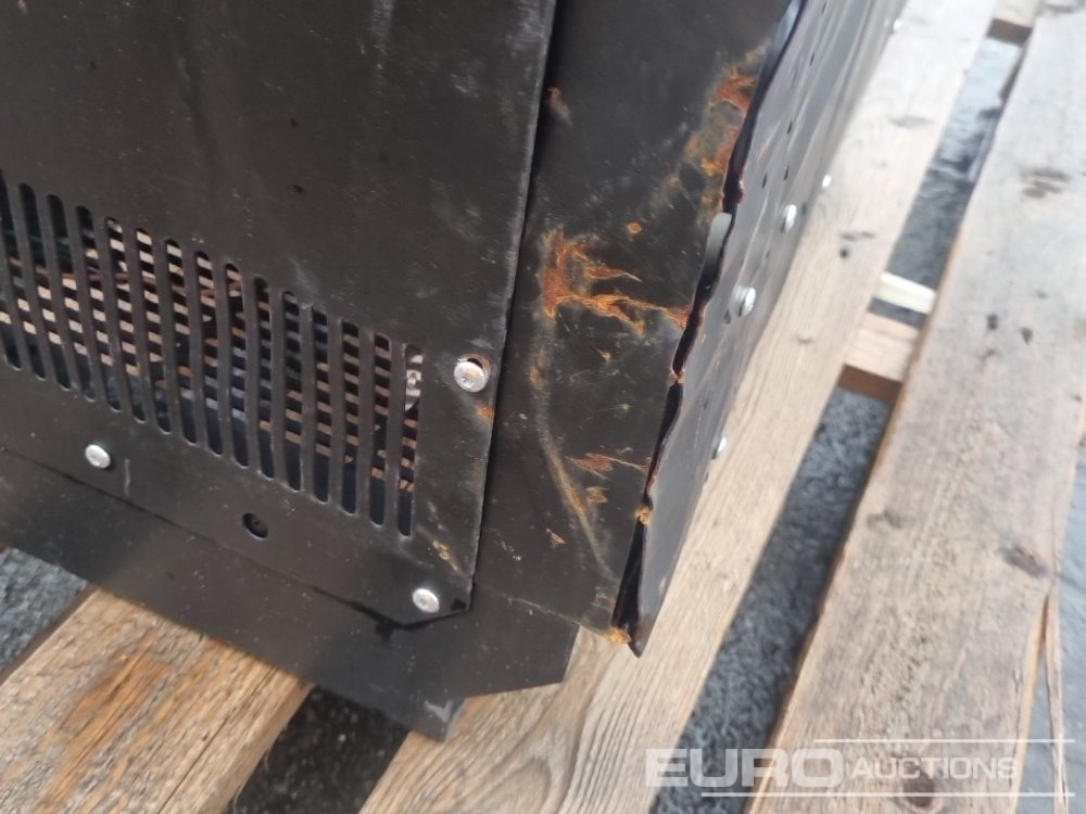 Equipamento de construção Charger to suit Electric Forklift: foto 17 Equipamento de construção Charger to suit Electric Forklift: foto 17